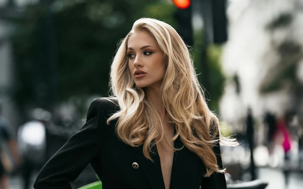 Your luxury clothing and accessories for her in Las Vegas